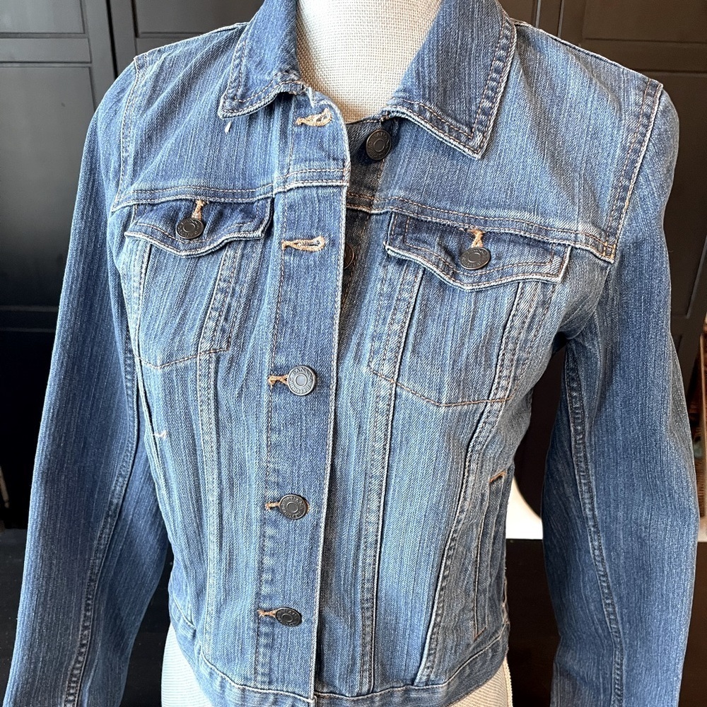 BANANA REPUBLIC DENIM JACKET SIZE XS
